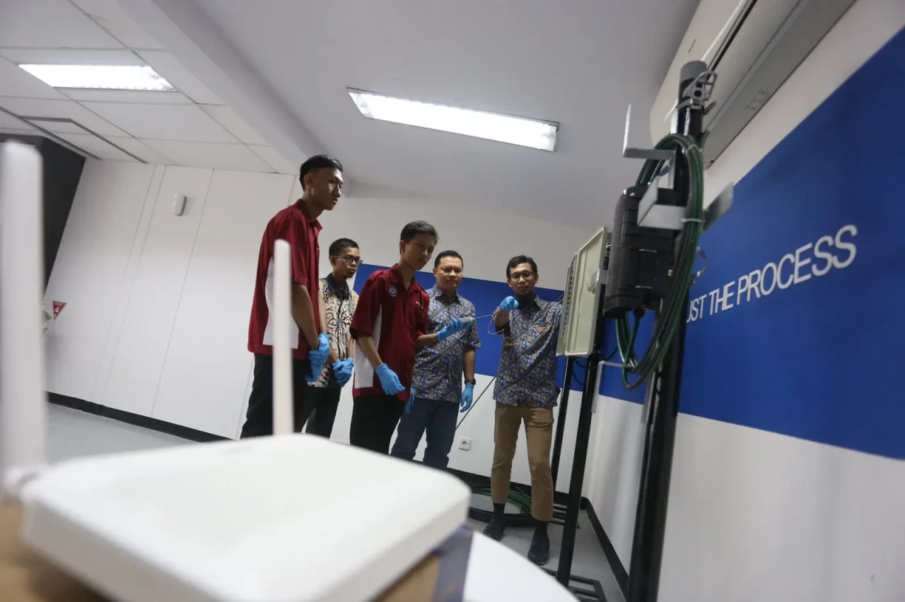 Workshop Pelatihan Fiber...