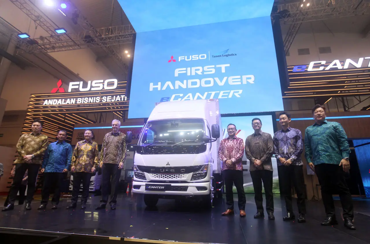 Mitsubishi Fuso Serah...