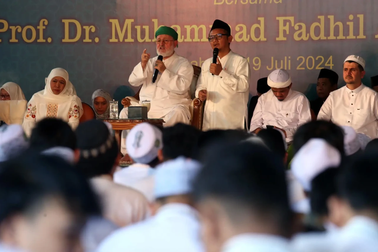 Cicit Syaikh Abdul Qadir...