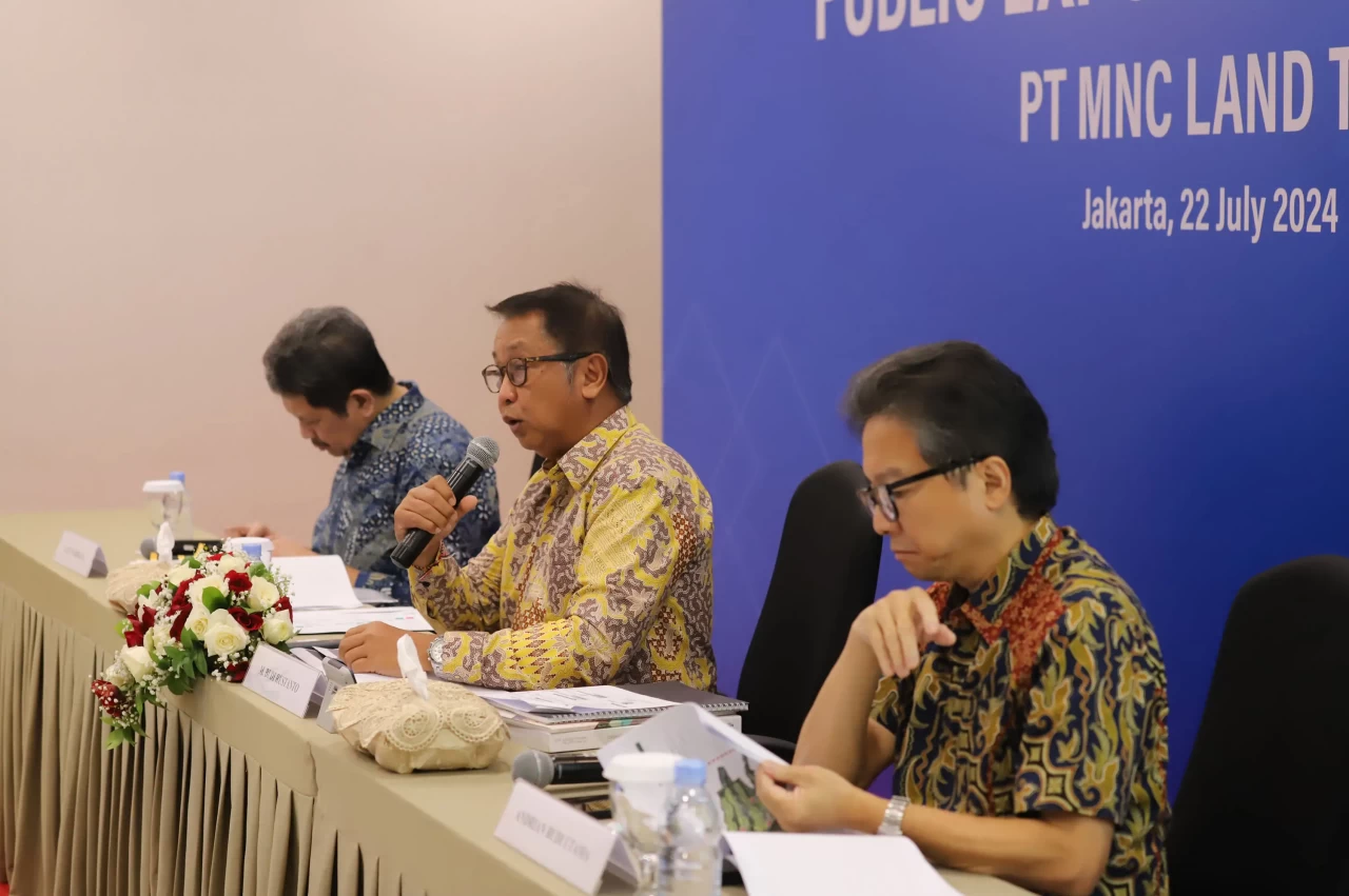 MNC Land Gelar Public...