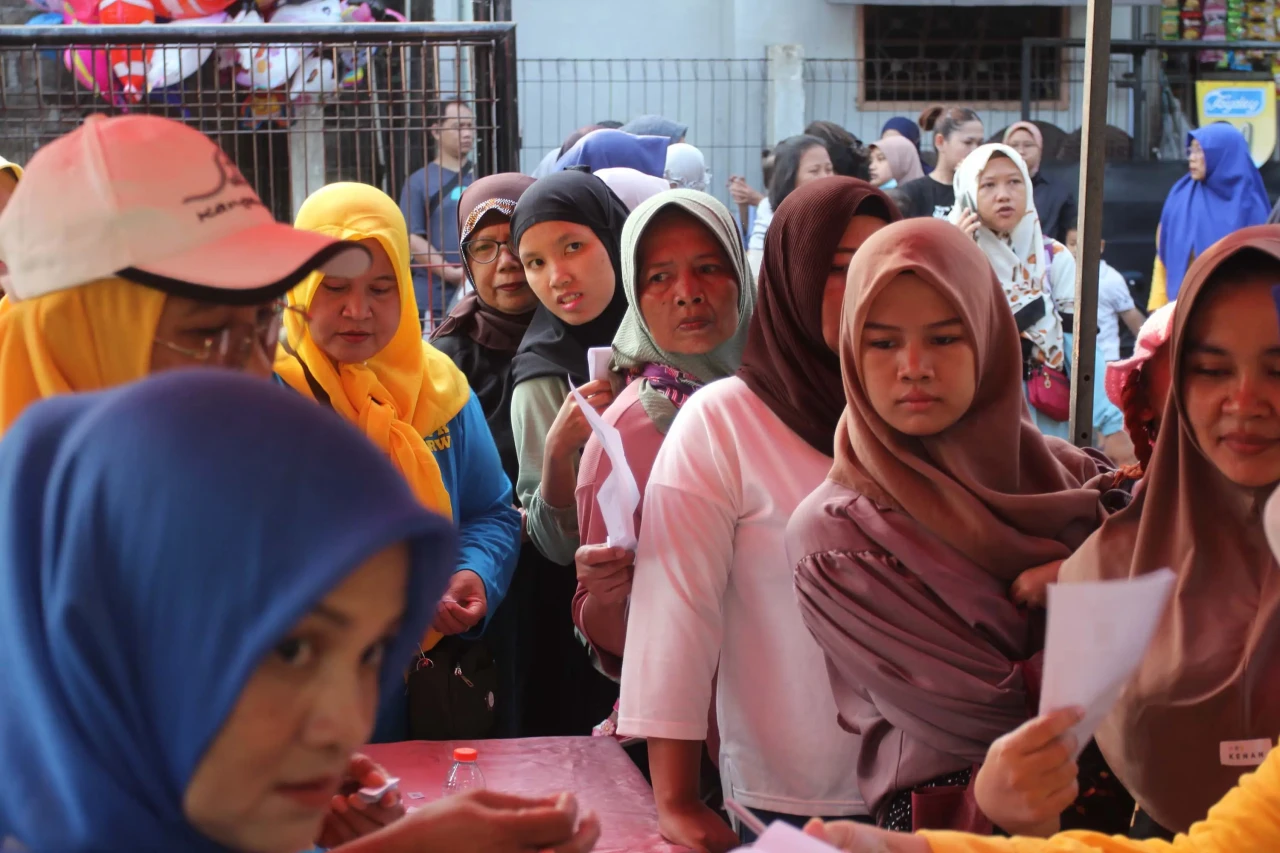 Pekan Imunisasi Nasional...