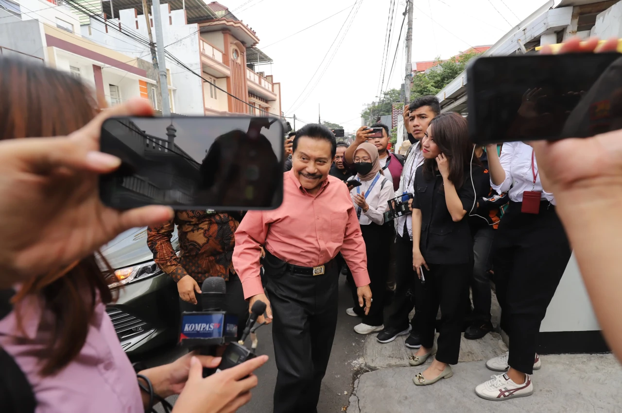 Mantan Kepala BIN Tiba...