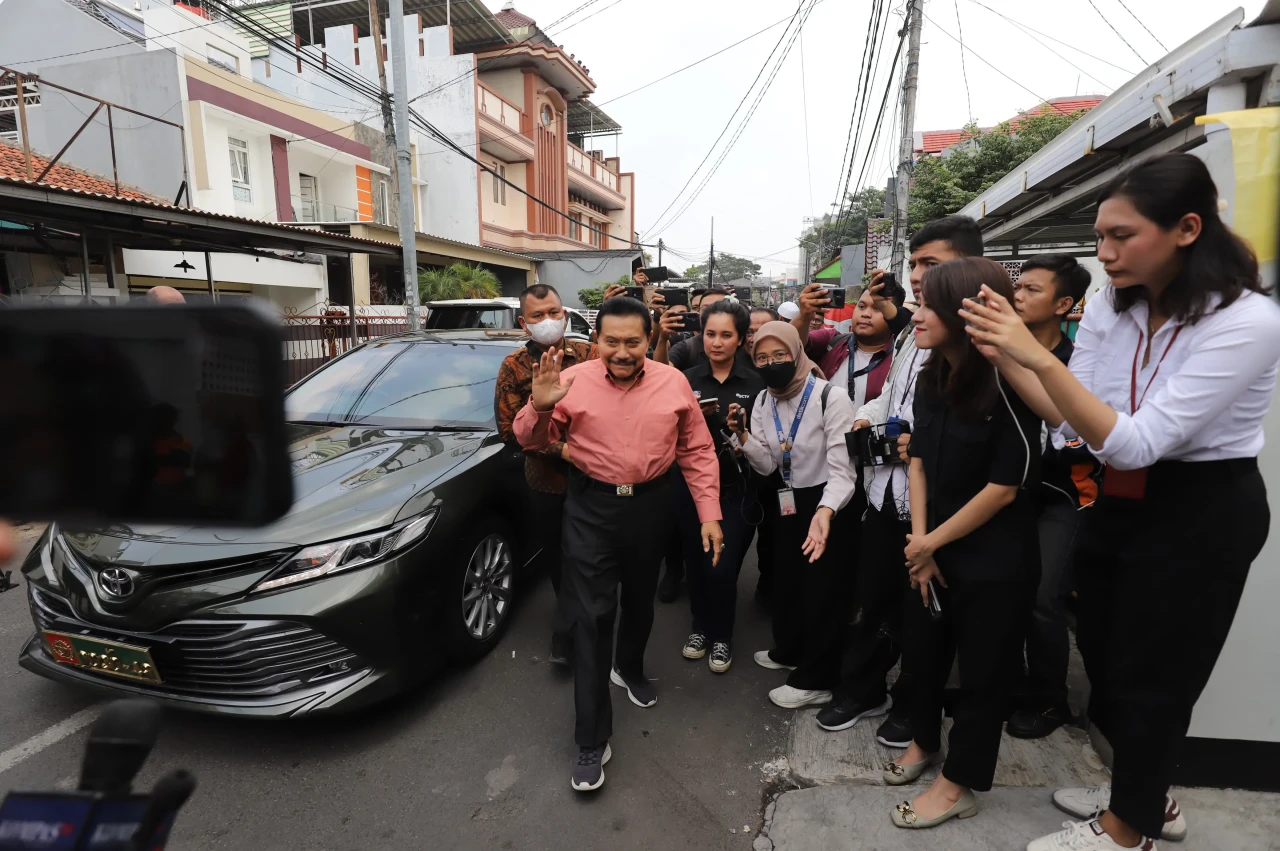 Mantan Kepala BIN Tiba...