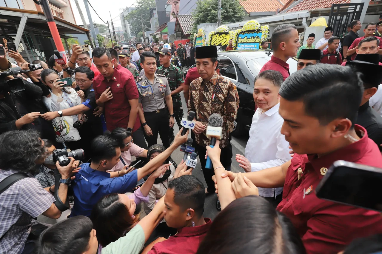 Presiden Jokowi Melayat...
