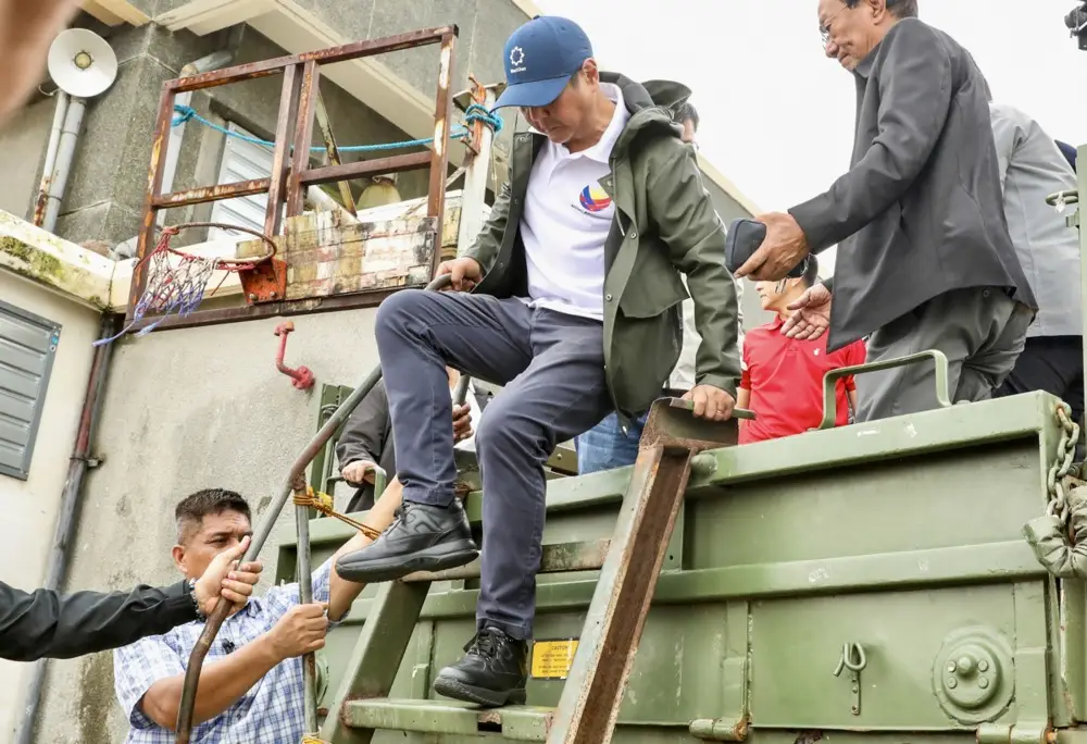 Filipina Dilanda Banjir,...