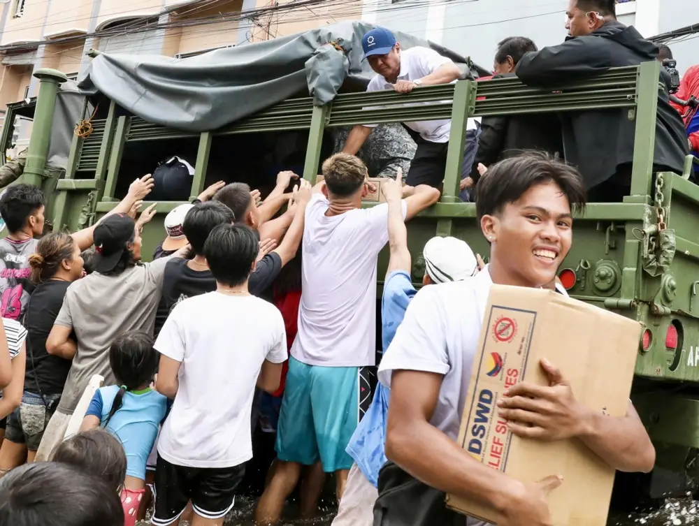 Filipina Dilanda Banjir,...