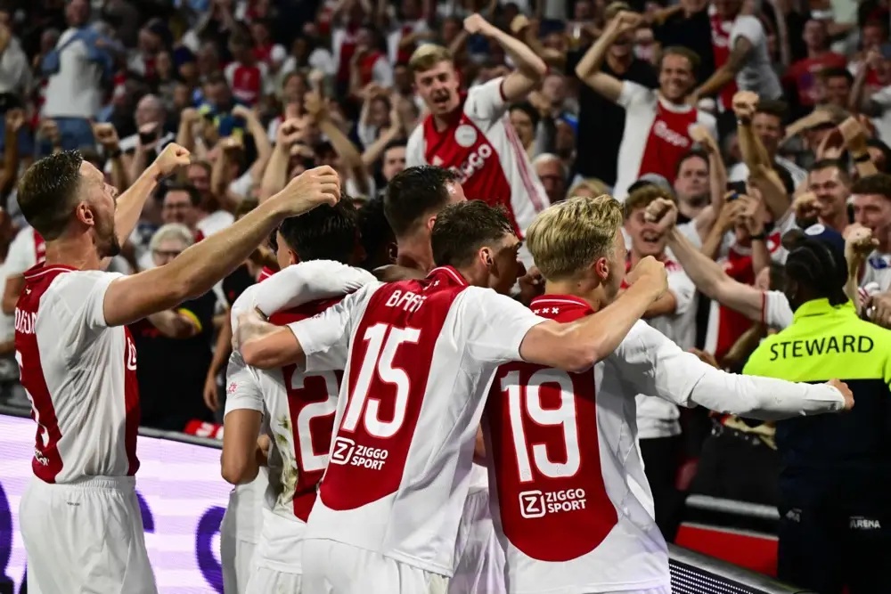 Kalahkan FK Vojvodina,...