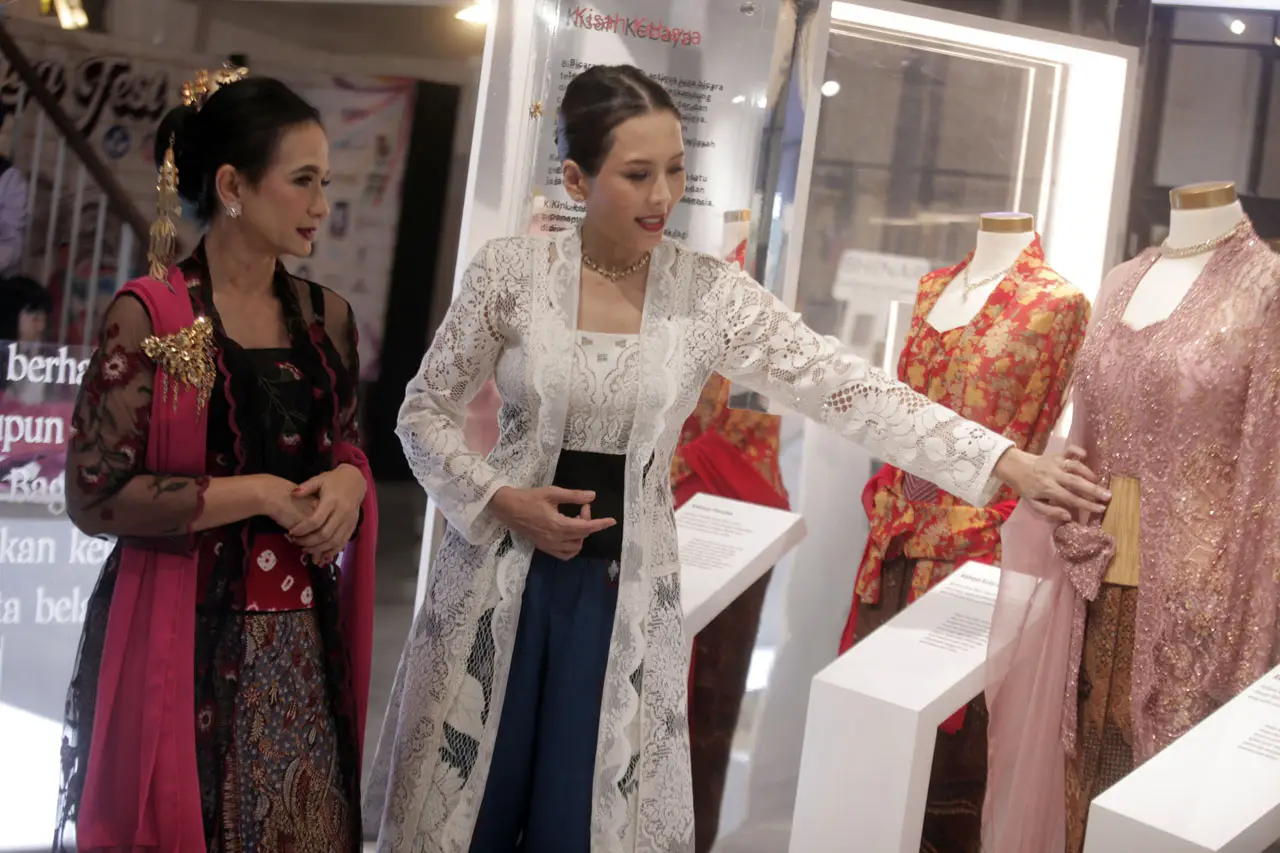 Kemeriahan Kebaya Fest...