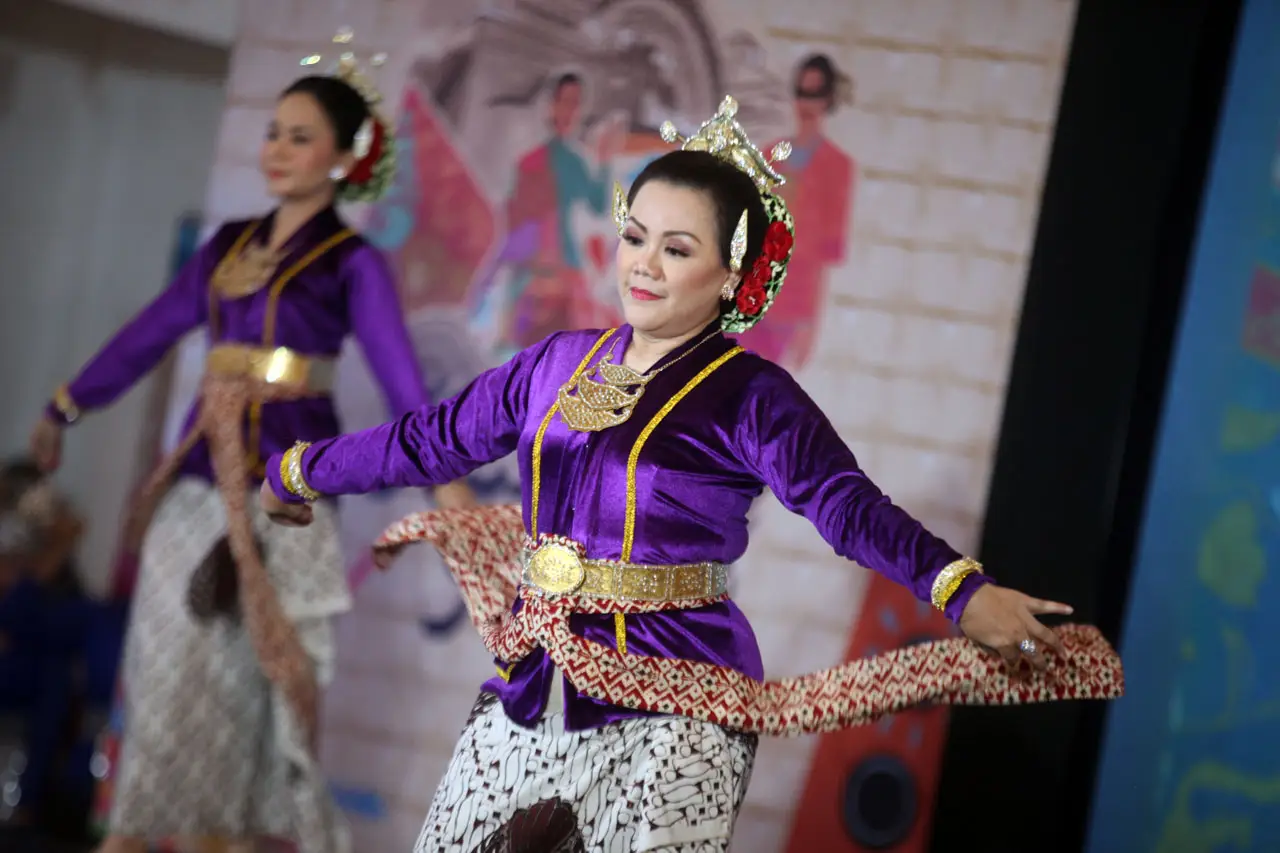 Kemeriahan Kebaya Fest...