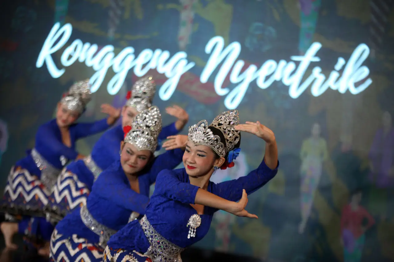 Kemeriahan Kebaya Fest...
