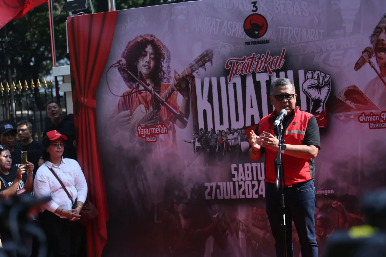 PDI Perjuangan Gelar...
