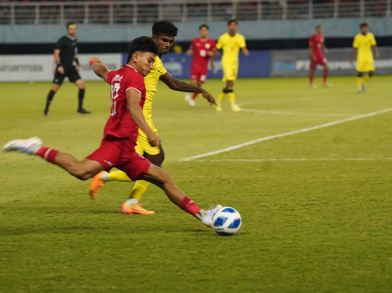 Tendang Malaysia, Timnas...
