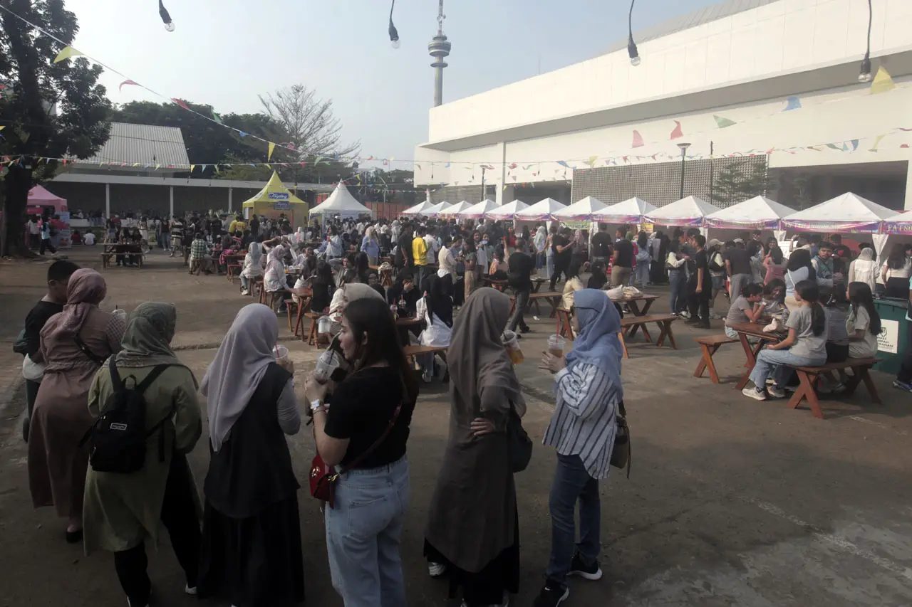 Bertabur Bintang! RENDEZVOUZ...