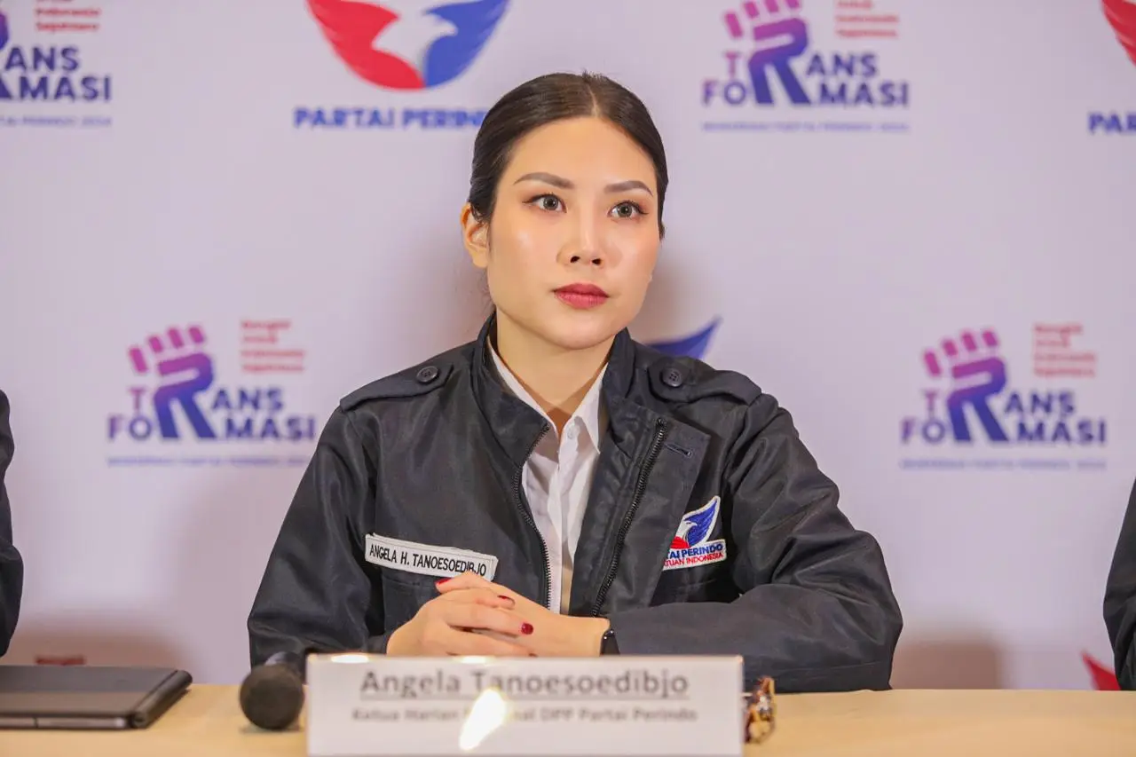 Partai Perindo Gelar...