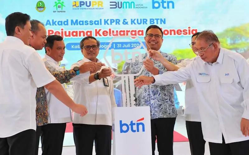 BTN Gelar Akad Massal...