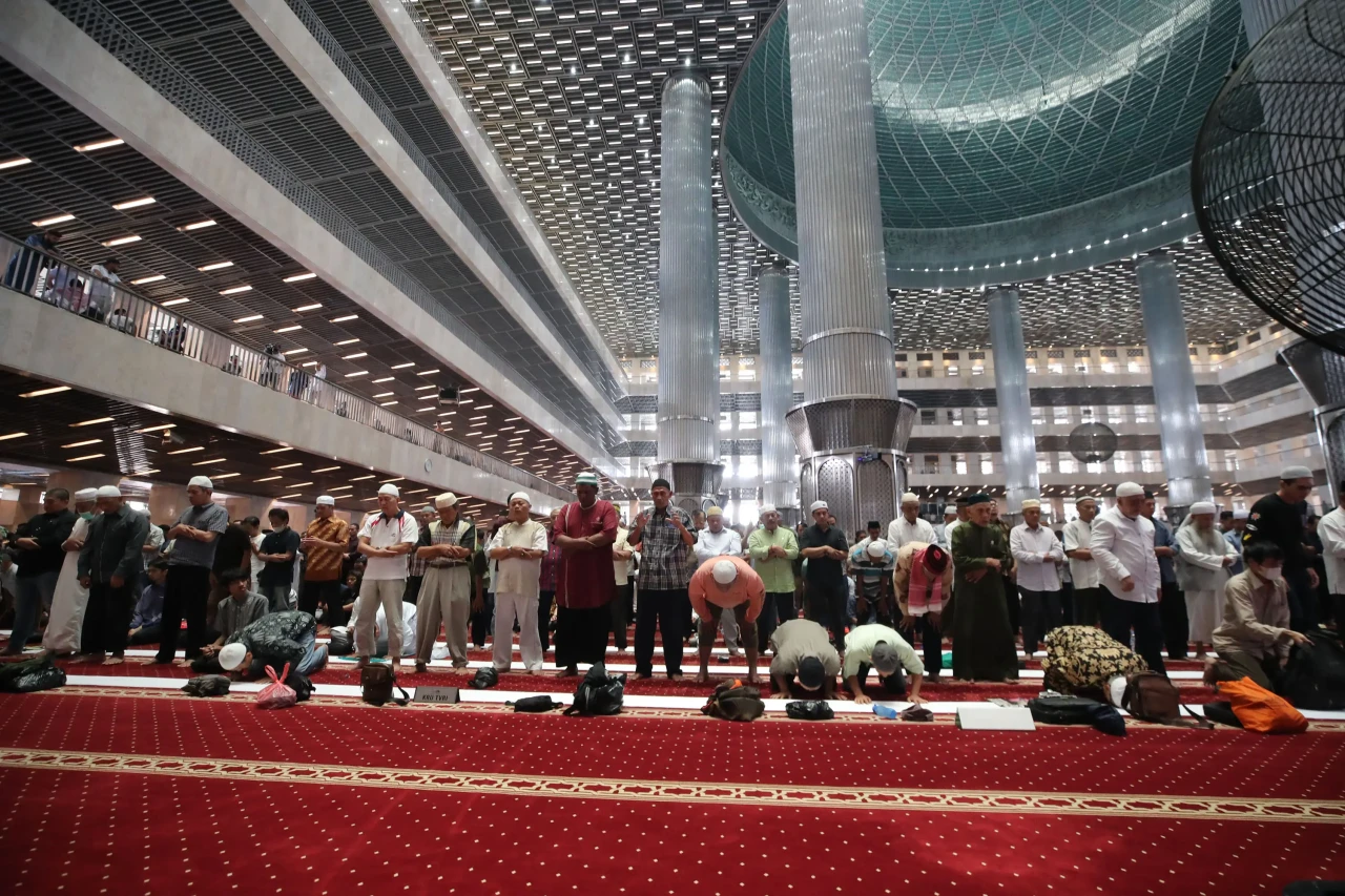 Imam Besar Masjid Istiqlal...