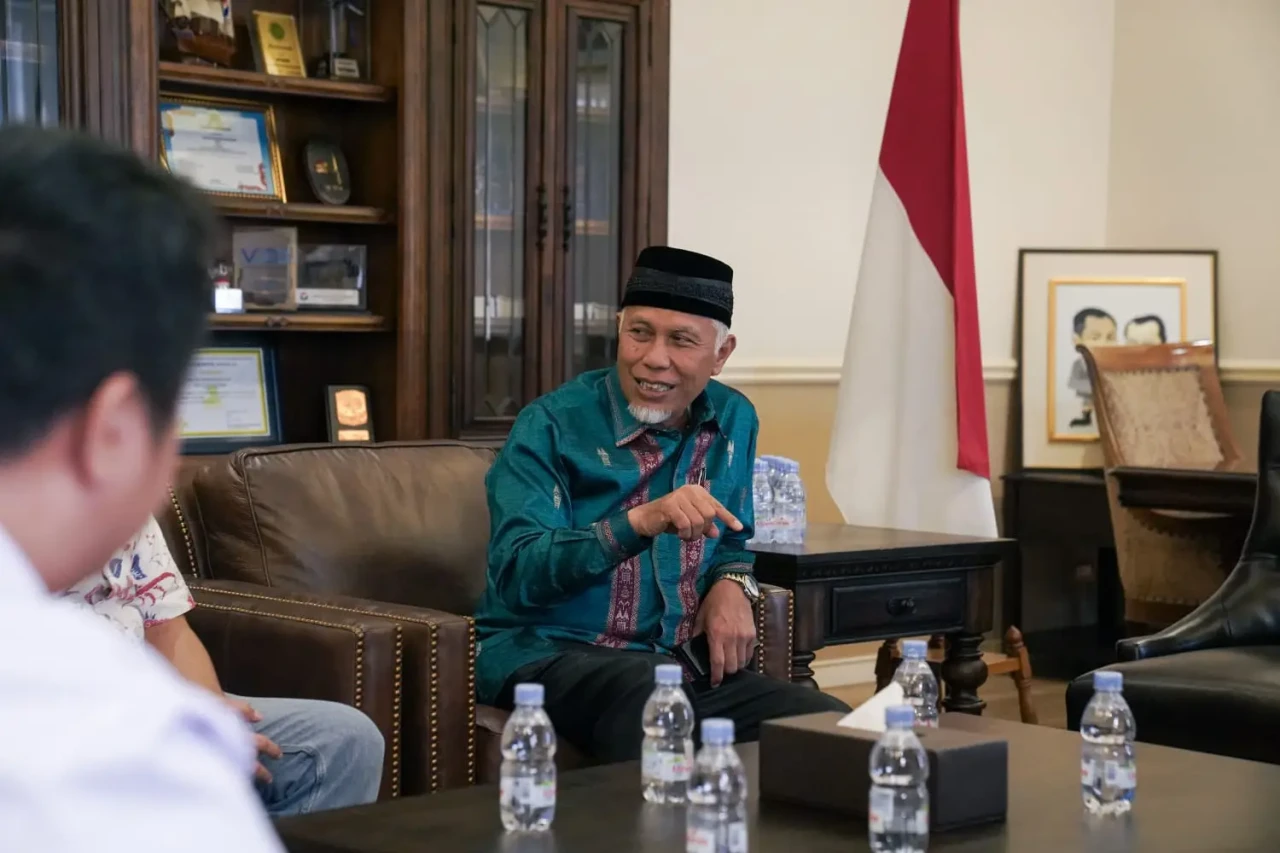 Bahas Kemajuan Sumatera...