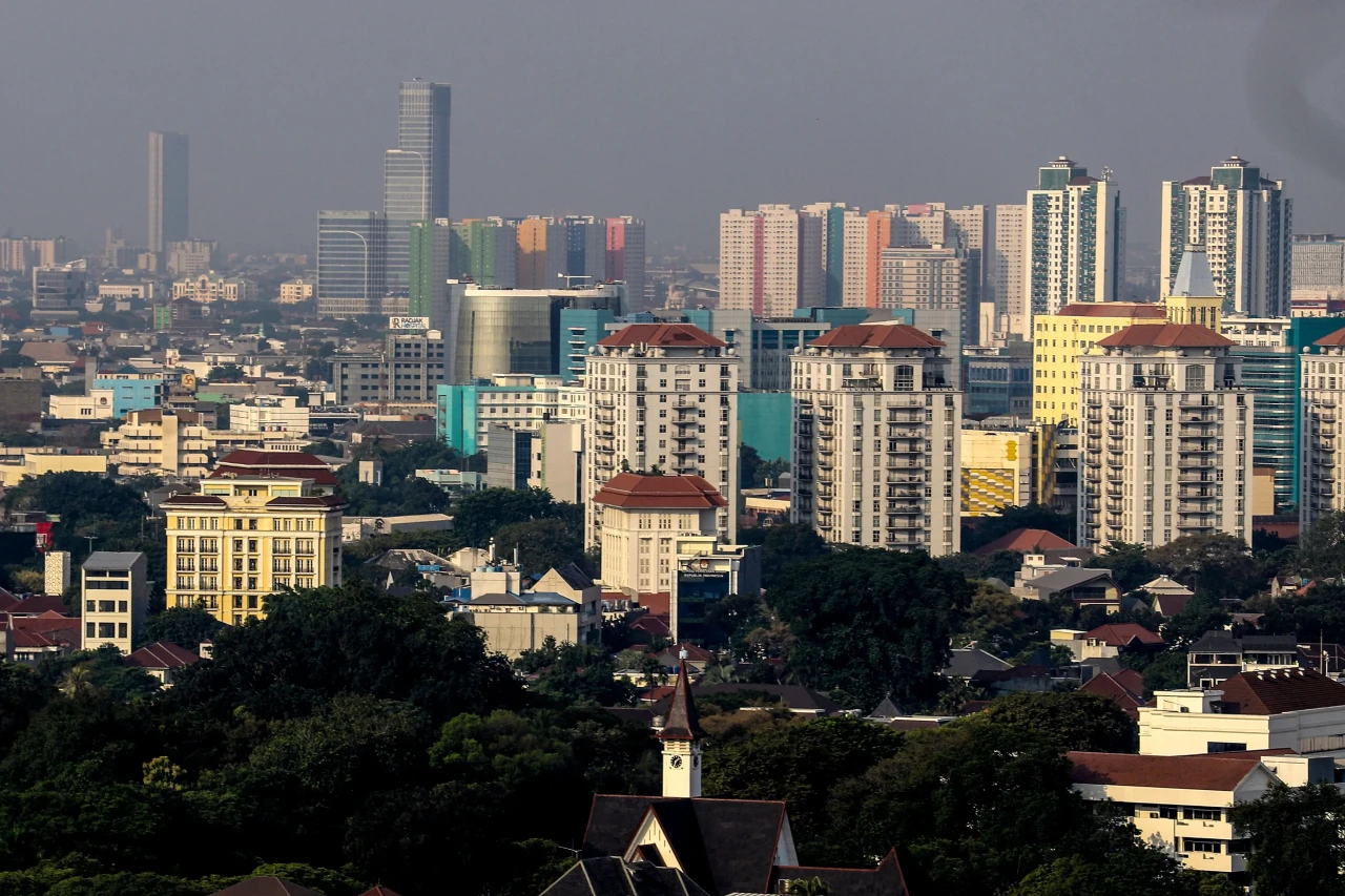 Target investasi 2025...