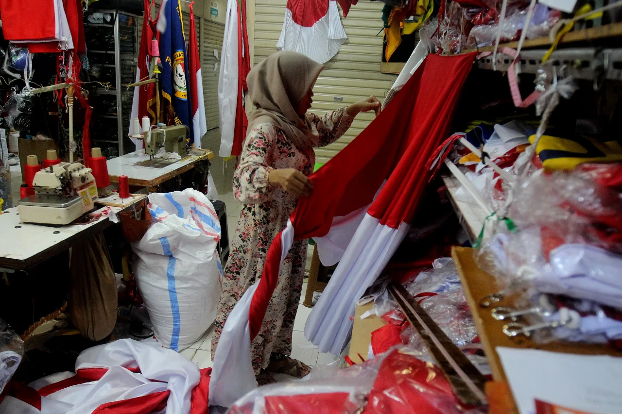 Permintaan Bendera Merah...