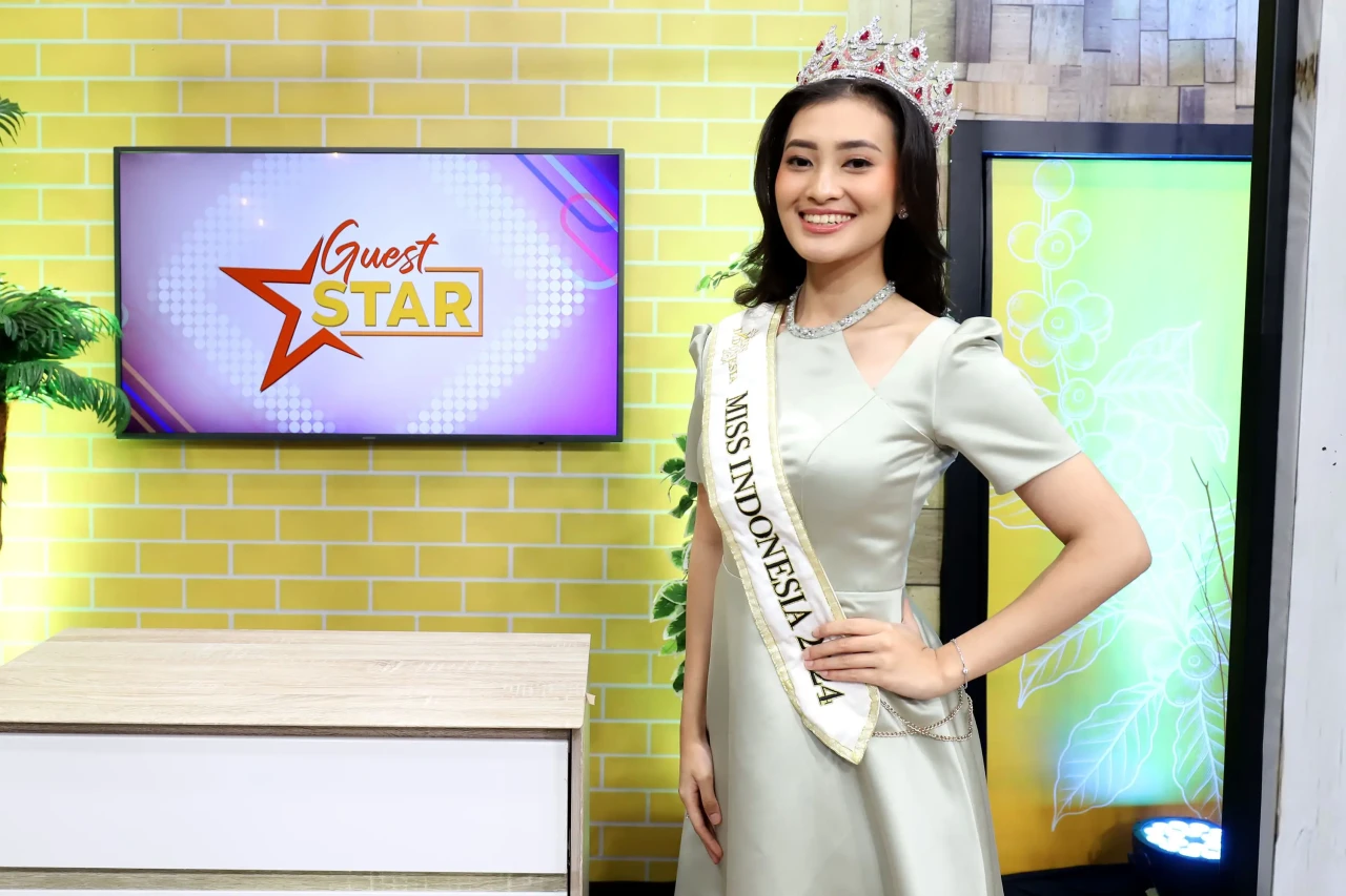 Monica Sembiring Miss...