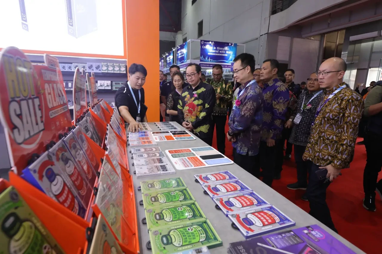 Pameran Mainan dan Perlengkapan...