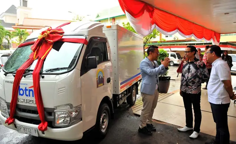 BTN Serahkan Bantuan...