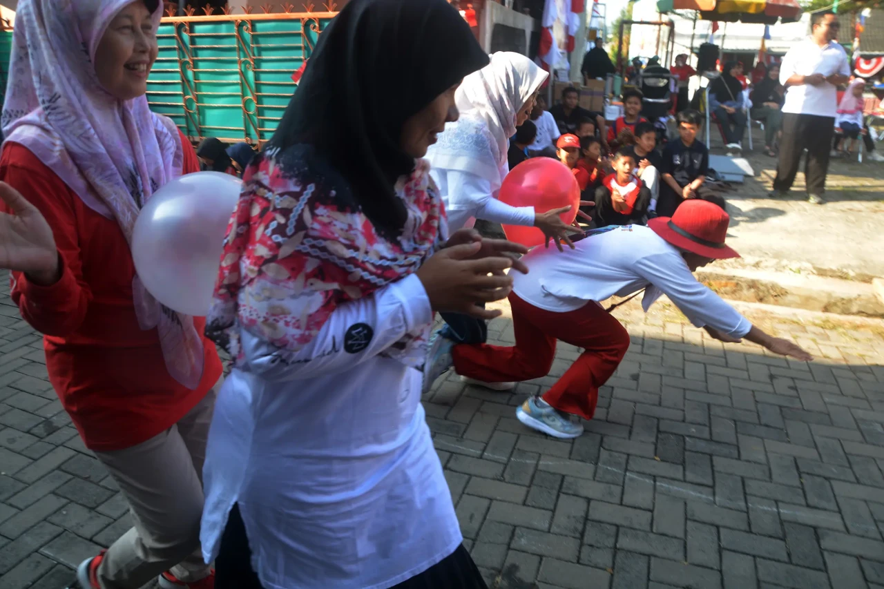 Meriahnya Lomba Agustusan...