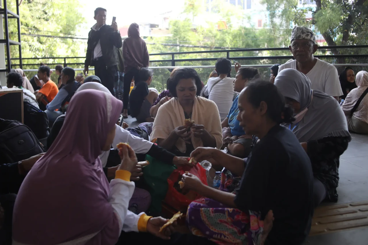 Posko Pengungsian Korban...