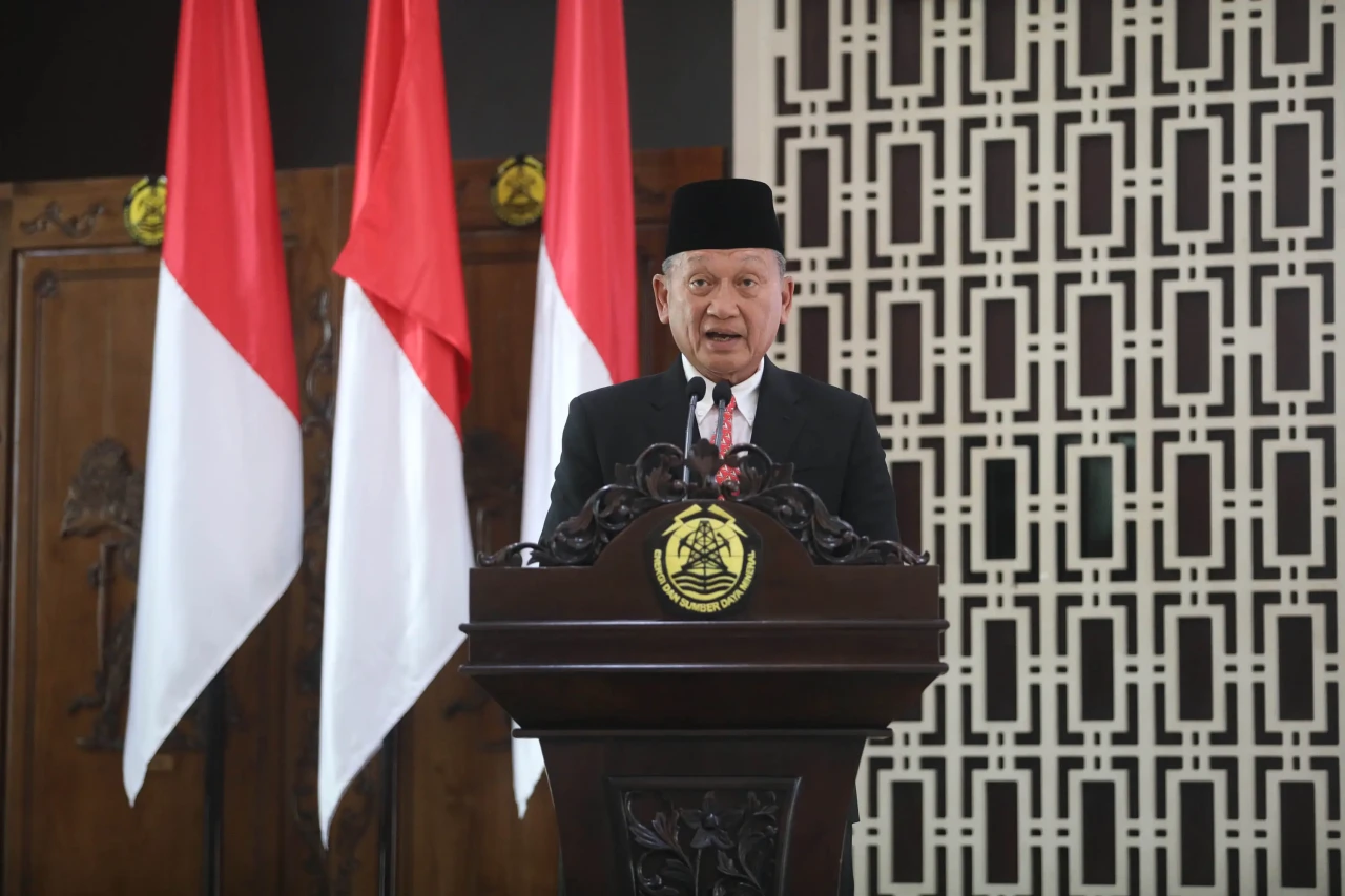 Serah Terima Jabatan...