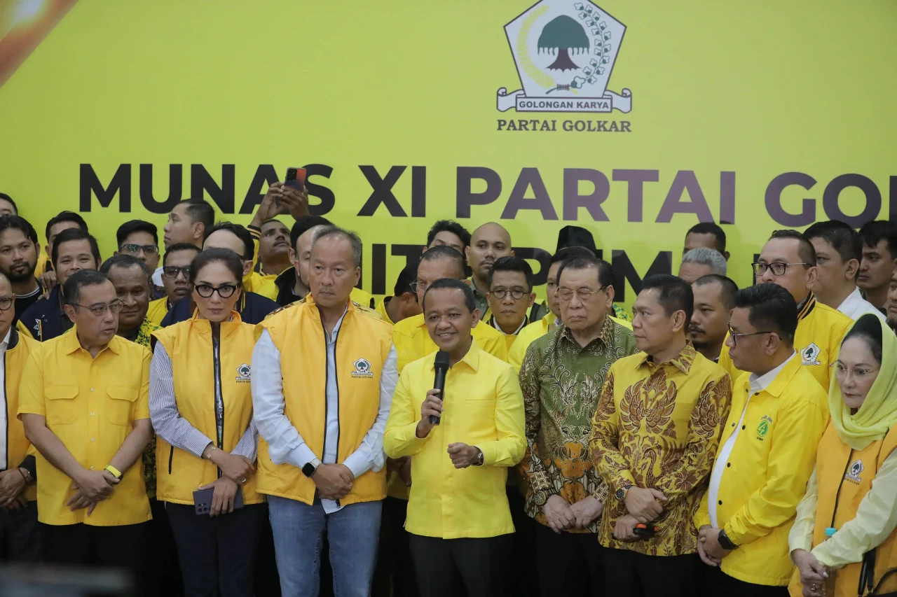 Bahlil Resmi Daftarkan...