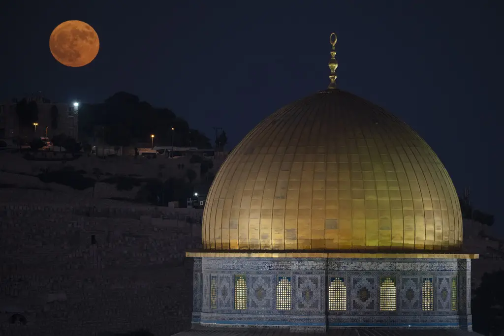 Penampakan Supermoon...
