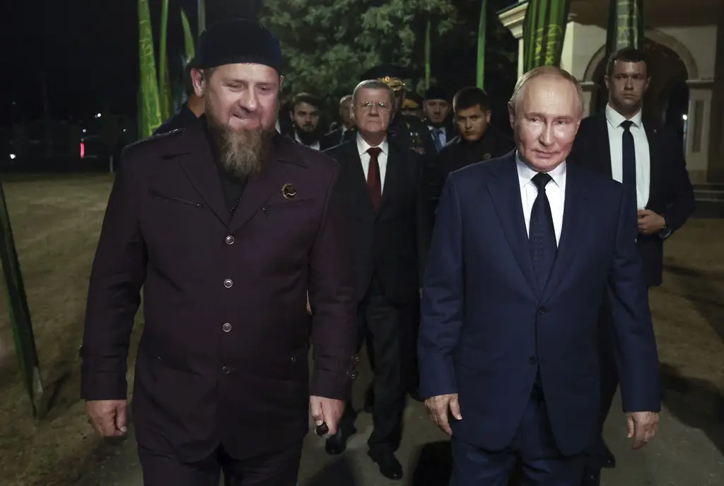 Putin Mendadak Temui...