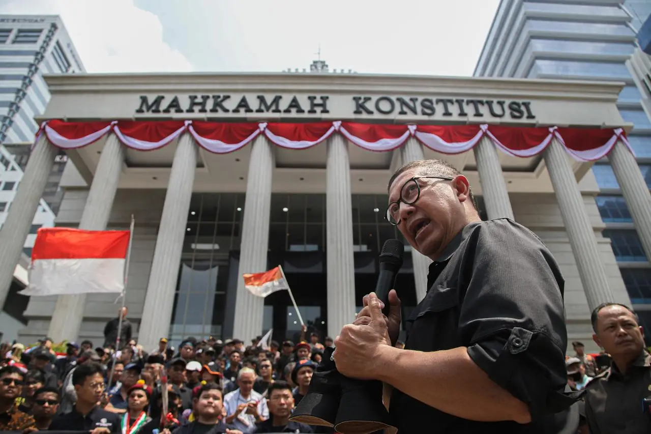 Aksi Massa Kawal Putusan...