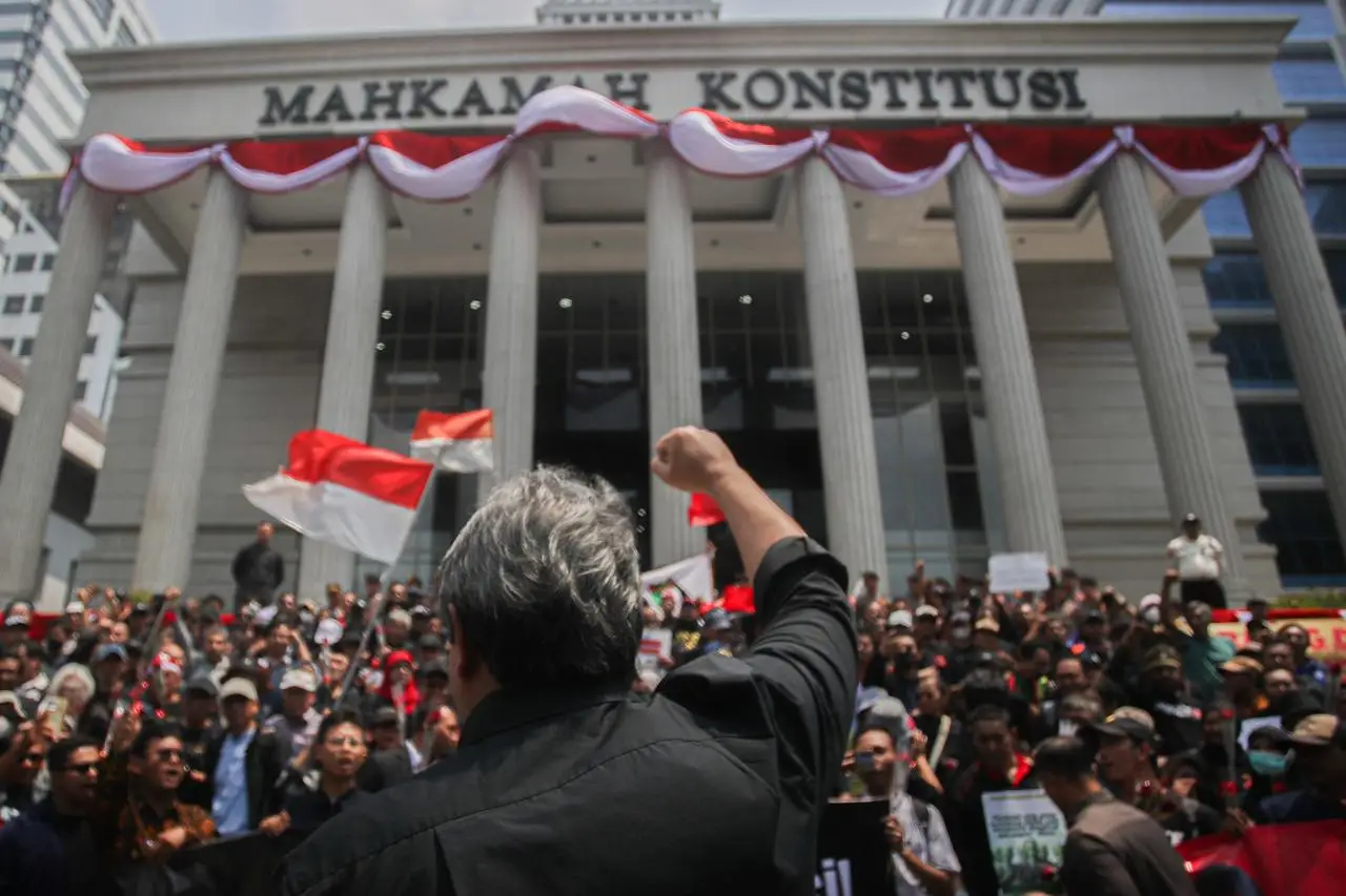 Aksi Massa Kawal Putusan...
