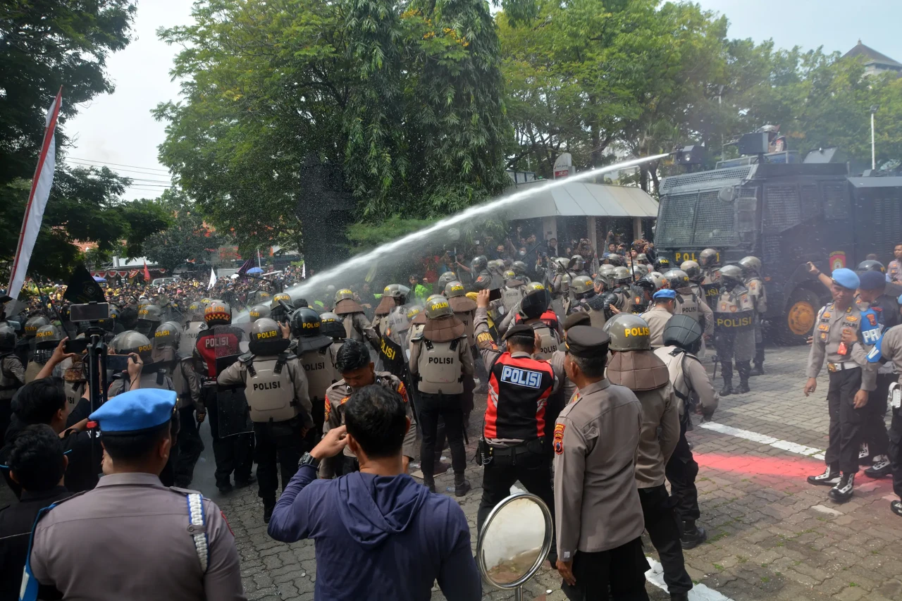 Demo Mahasiswa Semarang...