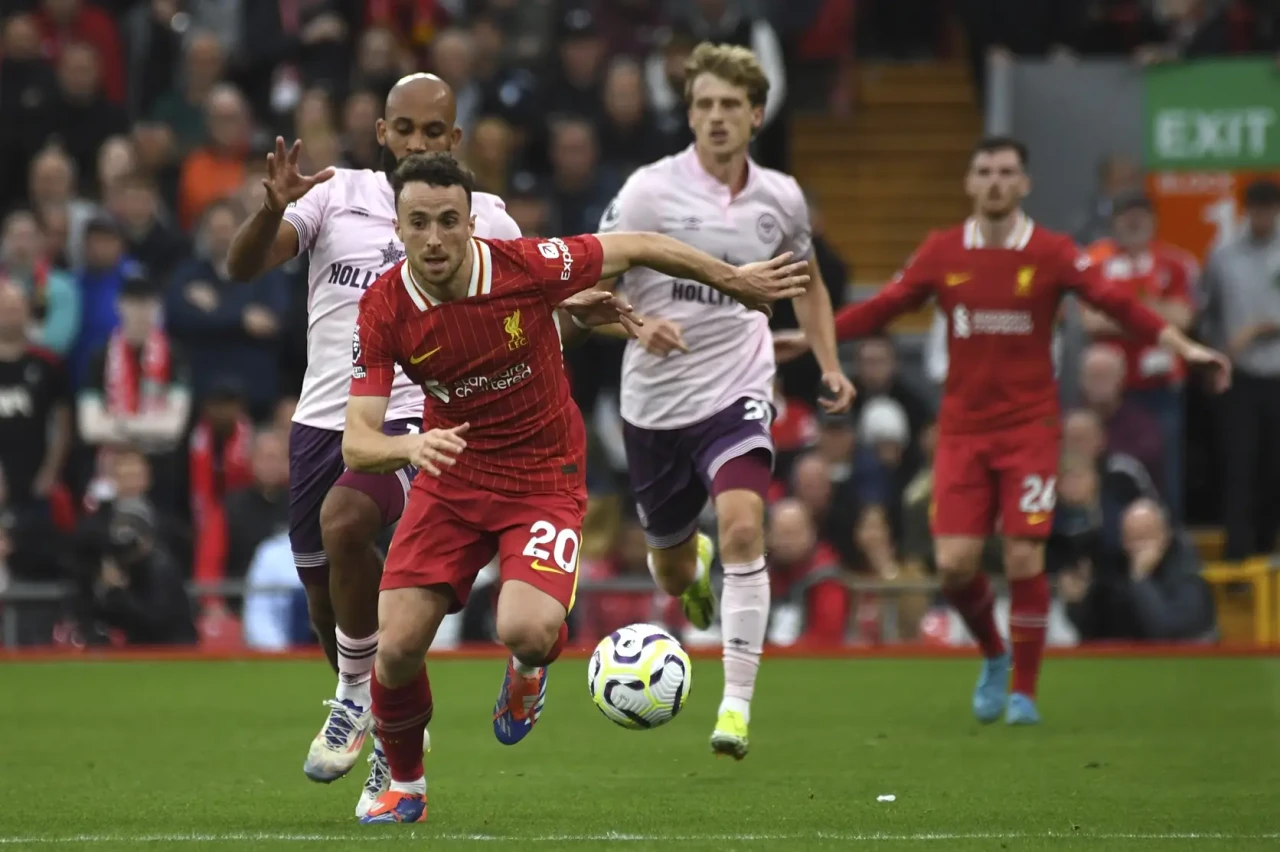 Tampil Meyakinkan, Liverpool...