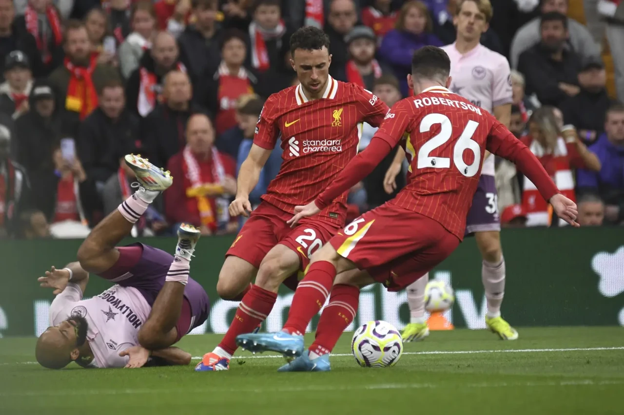 Tampil Meyakinkan, Liverpool...