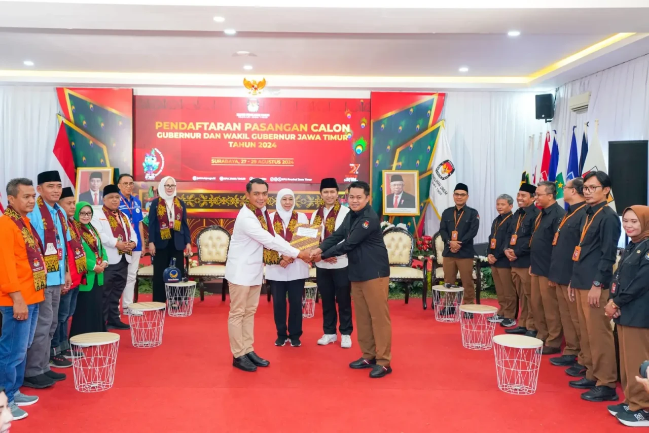 Ribuan Masyarakat Jatim...