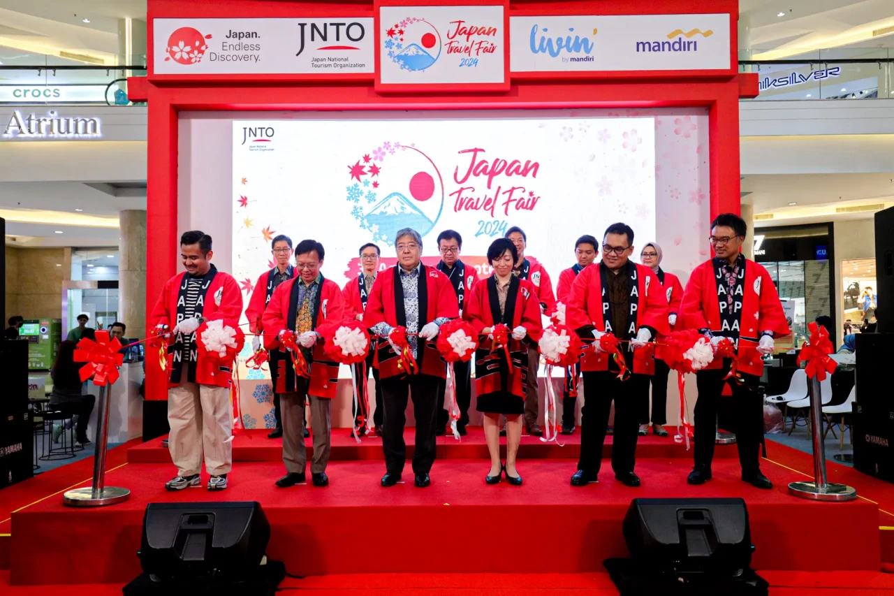 Berburu Tiket Liburan...