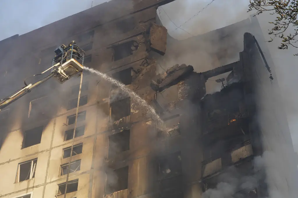 Kobaran Api di Kharkiv:...