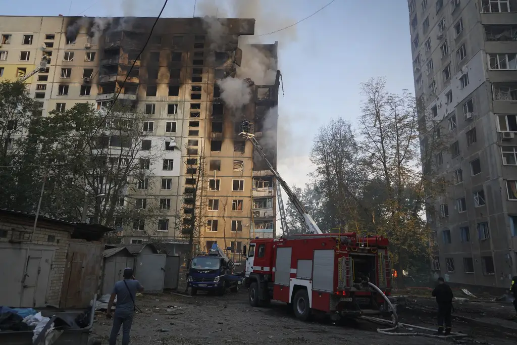 Kobaran Api di Kharkiv:...