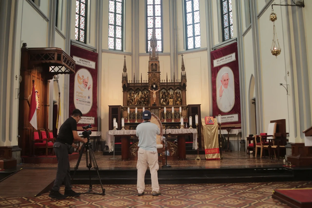 Gereja Katedral Bersiap...