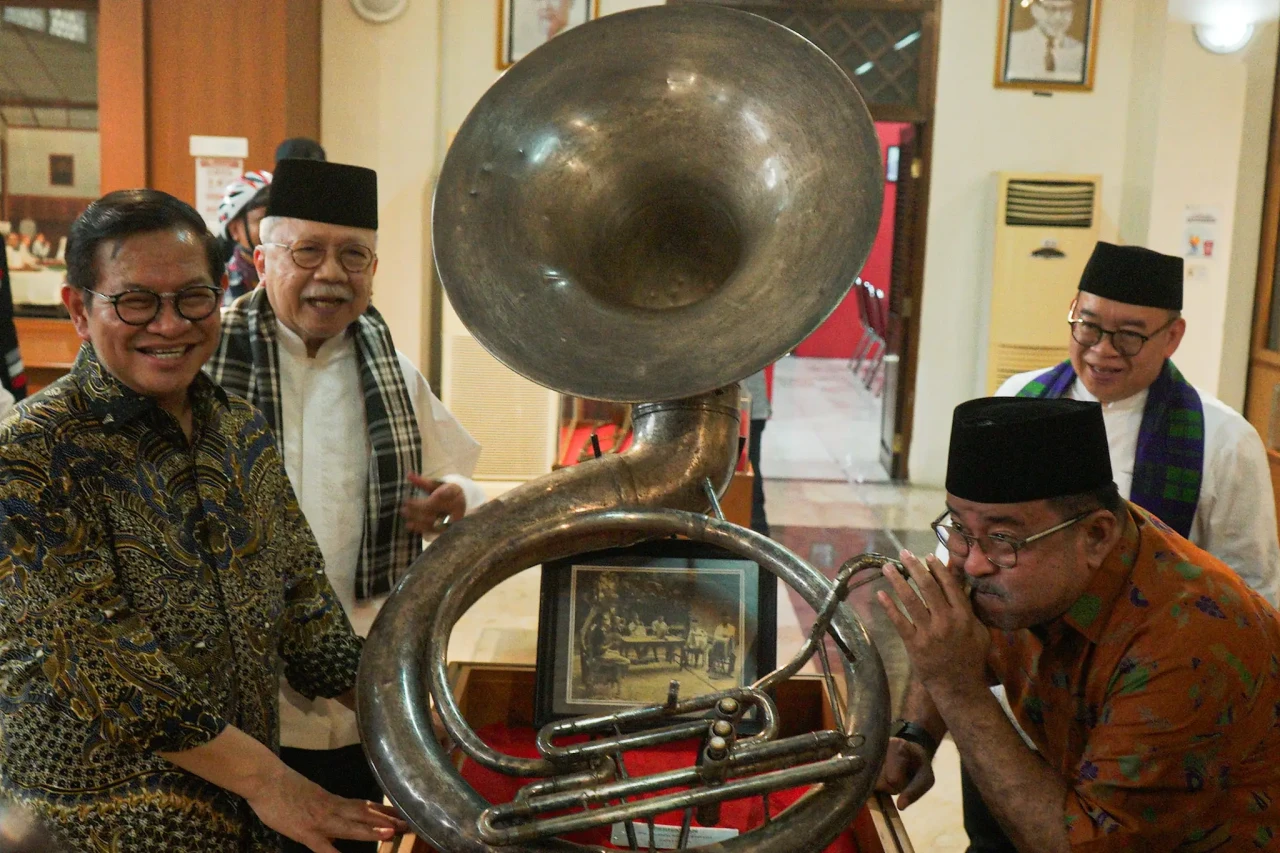 Pramono-Rano Karno Bertemu...