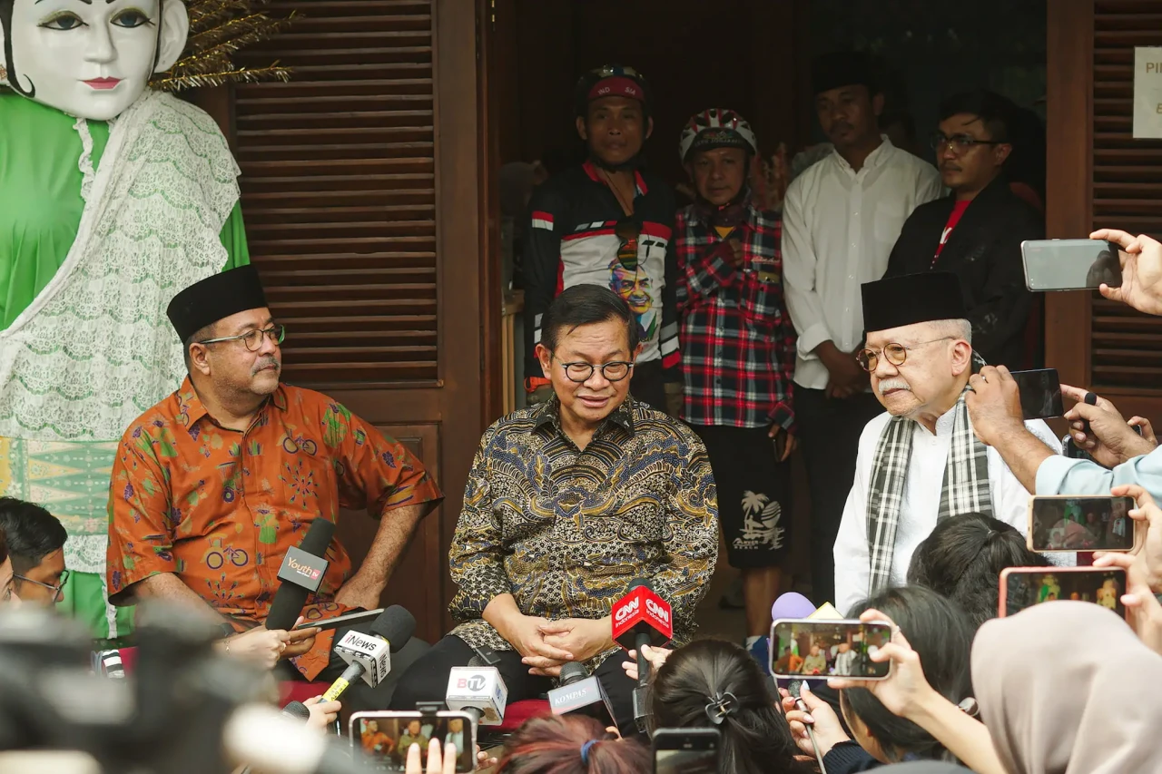 Pramono-Rano Karno Bertemu...
