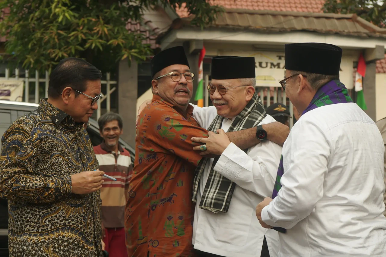 Pramono-Rano Karno Bertemu...