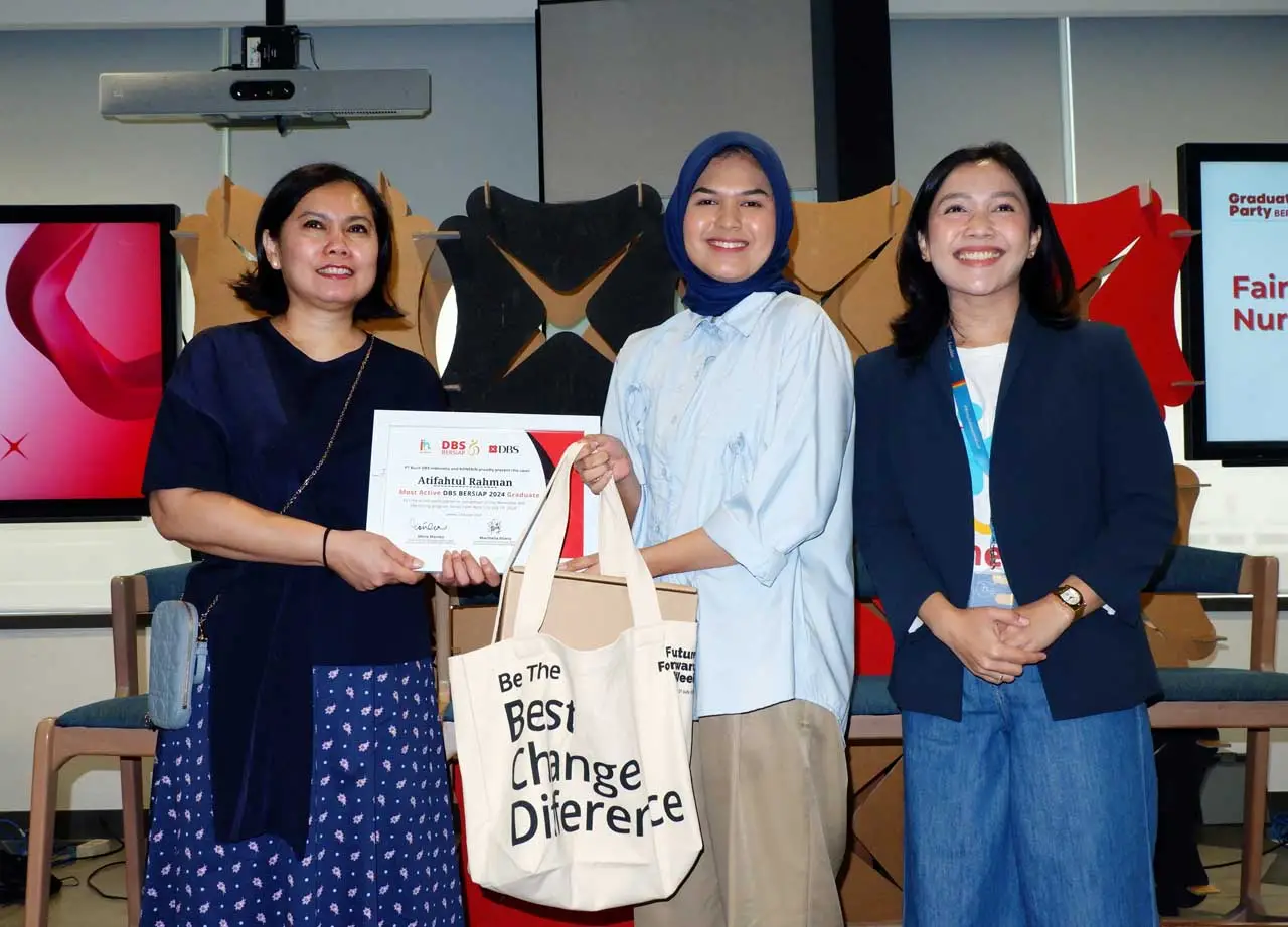 50 Mahasiswa Penyandang...
