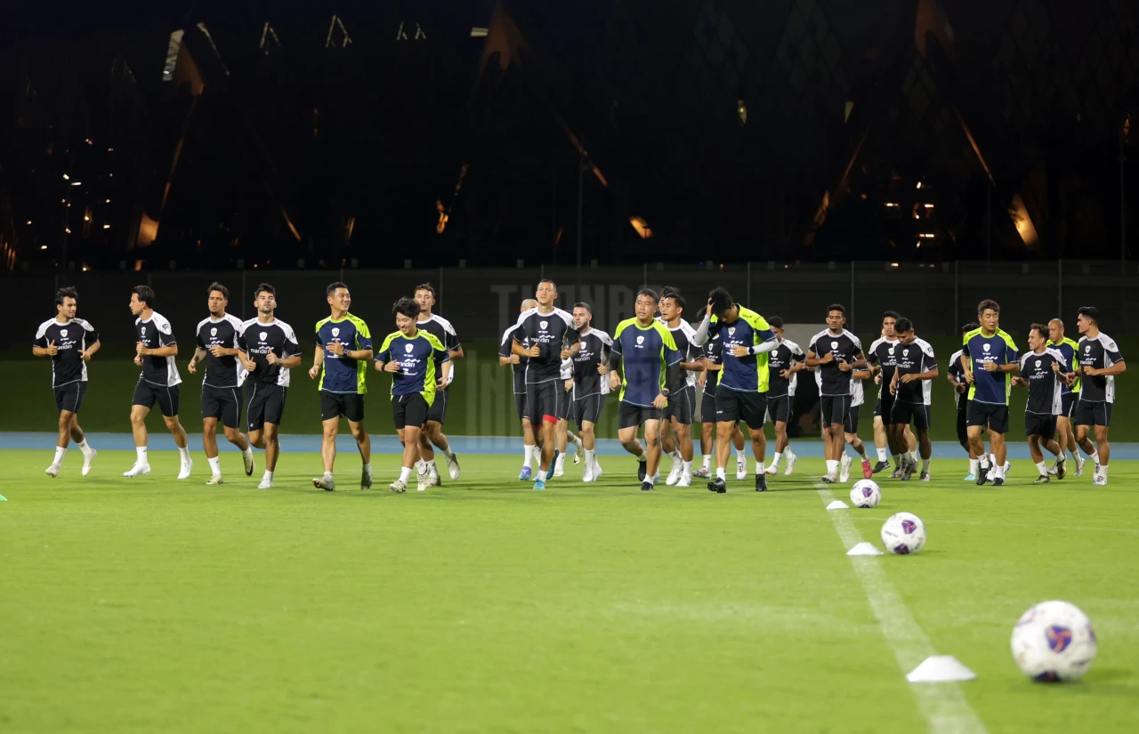 Timnas Indonesia Nyalakan...