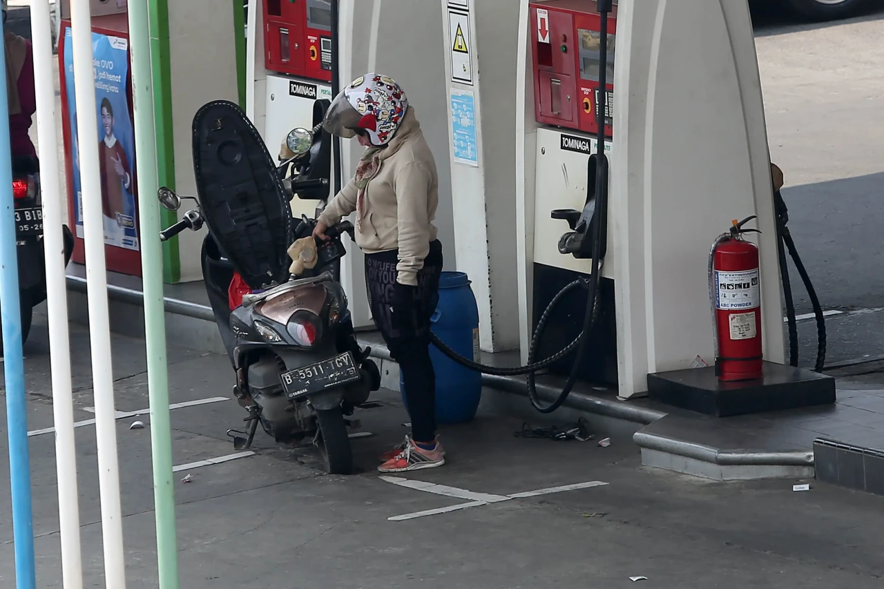 Pemerintah akan Batasi...