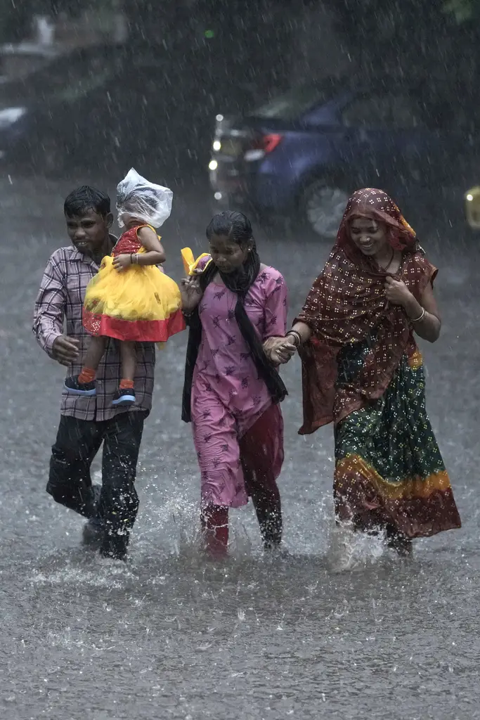 India Dilanda Banjir...