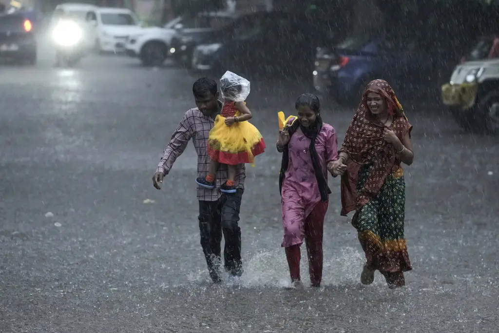 India Dilanda Banjir...